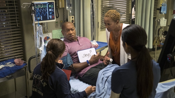 Photo Flash: Sneak Peek - THE LION KING Stars Appear on CBS's CODE BLACK Tonight Image