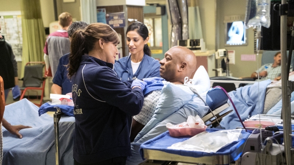 Photo Flash: Sneak Peek - THE LION KING Stars Appear on CBS's CODE BLACK Tonight Image