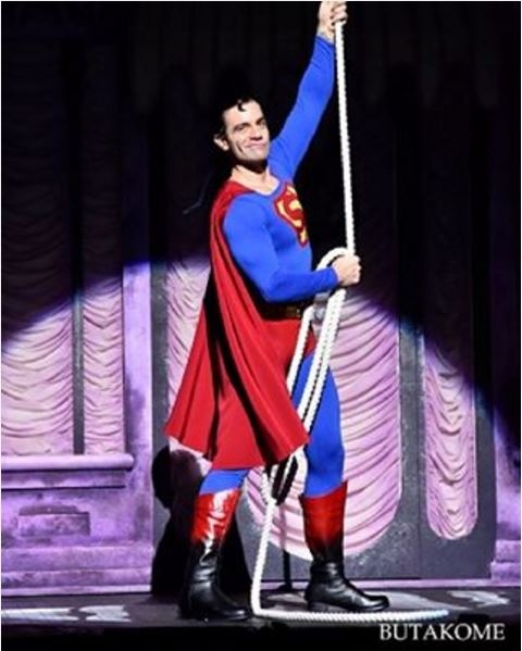 Photo Flash: Ramin Karimloo Shows Off Superman Look for PRINCE OF BROADWAY 