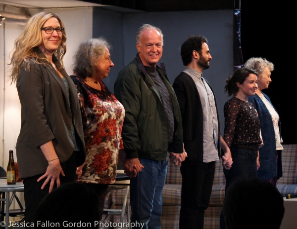 Cassie Beck, Jayne Houdyshell, Reed Birney, Arian Moayed, Sarah Steele and Lauren Kle Photo