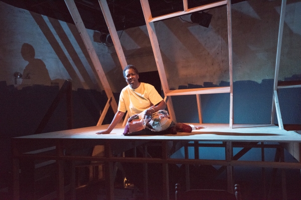Photo Flash: First Look at Raven Theatre Company's THE PLAY ABOUT MY DAD Image