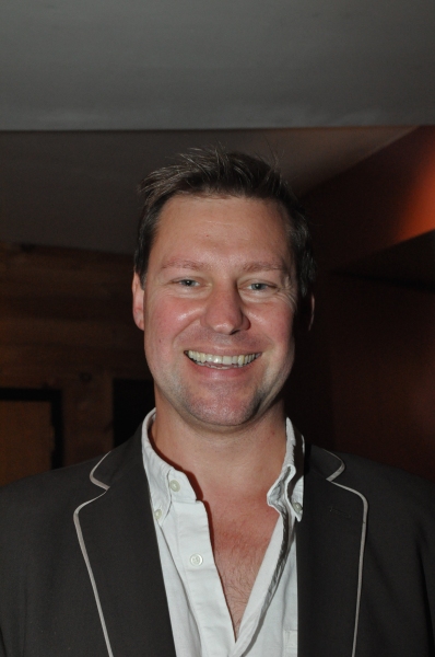 Exclusive Photo Coverage: DAMES AT SEA Company Gets in the Holiday Spirit for Carols For A Cure!  Image