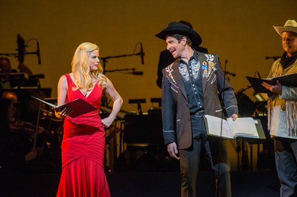 Photo Flash: They Say It's Wonderful- First Look at Megan Hilty & More in ANNIE GET YOUR GUN! Image