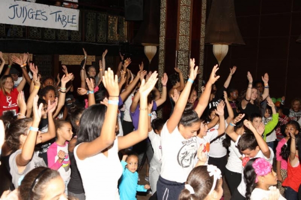 Photo Flash: R.Evolucion Latina's DANCE-A-THON Raises Over $26K with Help from ON YOUR FEET!  Image