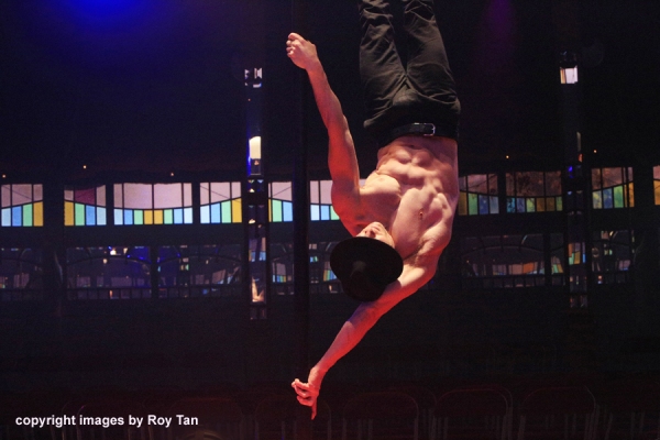 Photo Flash: First Look at the Cast of Southbank Centre's LA SOIREE 
