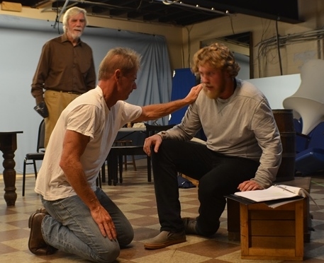 Photo Flash: In Rehearsal with OF MICE AND MEN at Bay Street; Full Cast Set! Image