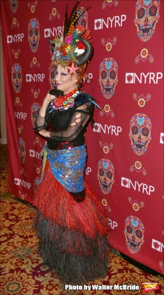Photo Coverage: Bette Midler Hosts Annual HULAWEEN Image