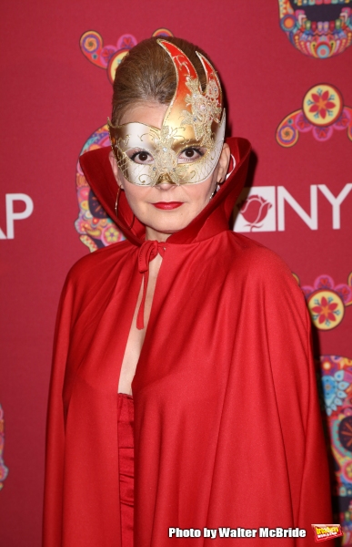 Photo Coverage: Bette Midler Hosts Annual HULAWEEN Image