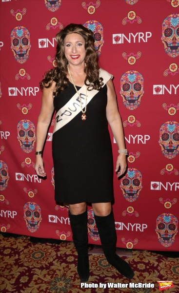 Photo Coverage: Bette Midler Hosts Annual HULAWEEN Image