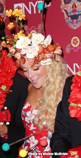 Photo Coverage: Bette Midler Hosts Annual HULAWEEN Image
