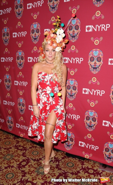 Photo Coverage: Bette Midler Hosts Annual HULAWEEN Image