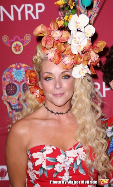 Photo Coverage: Bette Midler Hosts Annual HULAWEEN Image