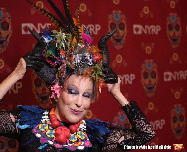 Photo Coverage: Bette Midler Hosts Annual HULAWEEN Image