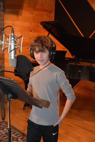 Exclusive Photo Coverage: KINKY BOOTS Cast Gets in the Christmas Spirit for Carols For A Cure  Image