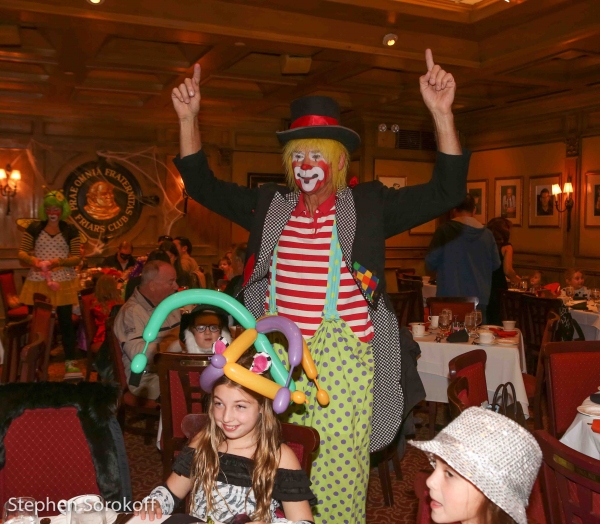 Photo Coverage: The Friars Club Celebrates Halloween Image