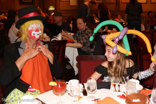 Photo Coverage: The Friars Club Celebrates Halloween Image