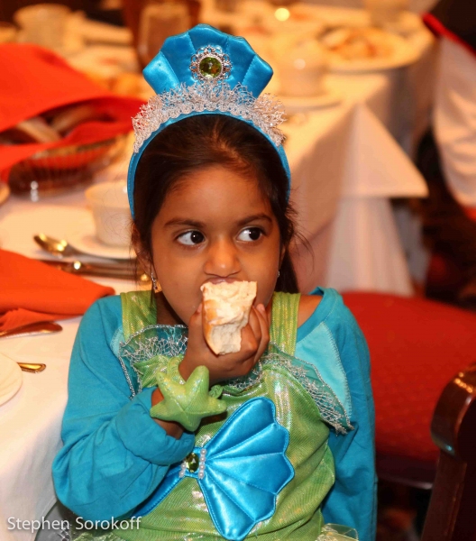 Photo Coverage: The Friars Club Celebrates Halloween Image
