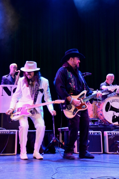 Photo Coverage: The Mavericks Play The Tarrytown Music Hall Image