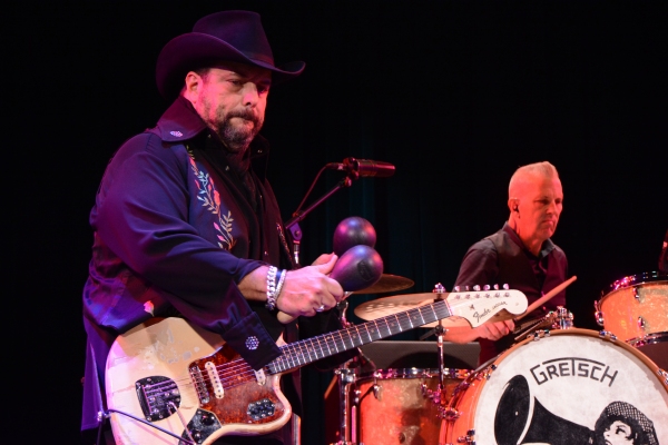 Photo Coverage: The Mavericks Play The Tarrytown Music Hall Image