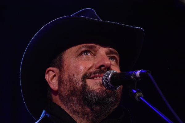 Photo Coverage: The Mavericks Play The Tarrytown Music Hall Image