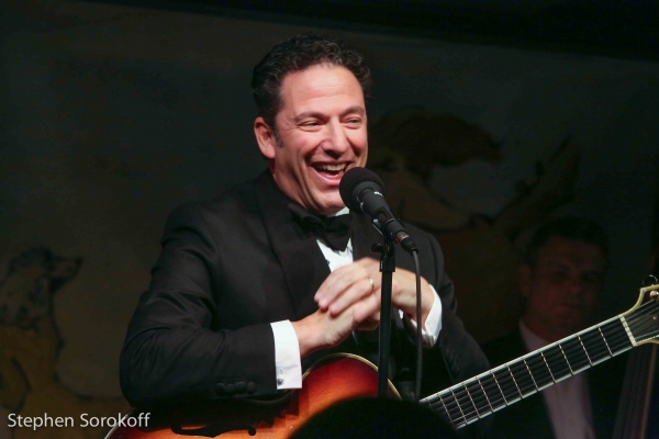 Photo Coverage: John Pizzarelli & Jessica Molaskey Bring MY GENERATION to Cafe Carlyle Image