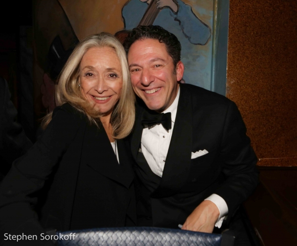 Photo Coverage: John Pizzarelli & Jessica Molaskey Bring MY GENERATION to Cafe Carlyle Image