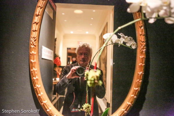 Photo Coverage: John Pizzarelli & Jessica Molaskey Bring MY GENERATION to Cafe Carlyle Image