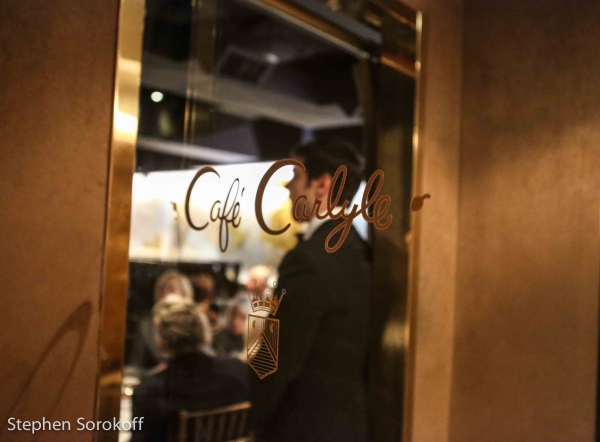 Photo Coverage: John Pizzarelli & Jessica Molaskey Bring MY GENERATION to Cafe Carlyle Image
