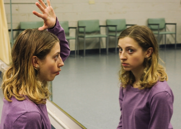 Photo Flash: CIRCLE MIRROR TRANSFORMATION Begins Tonight at UofSC Lab Theatre Image