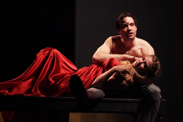 Photo Flash: Georgia Ensemble Theatre Dives into ROMEO AND JULIET Photo Flash: Georgia Ensemble Theatre Dives into ROMEO AND JULIET Image