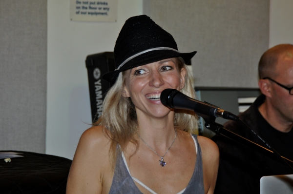 Photo Coverage: Debbie Gibson & More Rehearse for ROCKERS ON BROADWAY Image