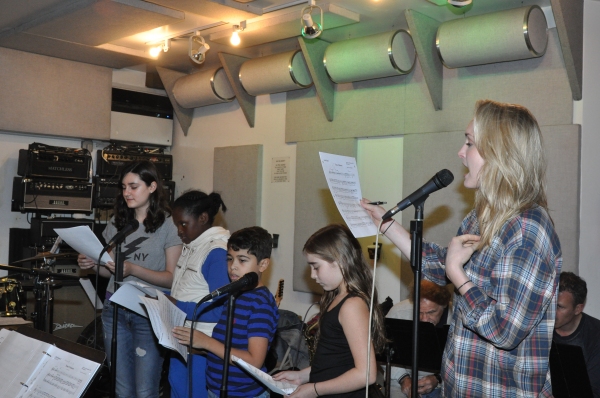 Photo Coverage: Debbie Gibson & More Rehearse for ROCKERS ON BROADWAY Image