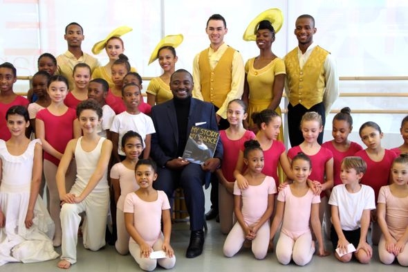 Robert Battle and Students Photo