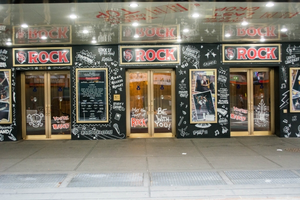 Photo Flash: Worlds Collide- SCHOOL OF ROCK Movie Cast Visits SCHOOL OF ROCK on Broadway! Image