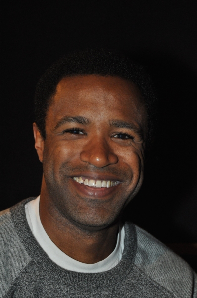 Exclusive Photo Coverage: BEAUTIFUL Cast Gives Carols For A Cure a Carole King Twist  Image