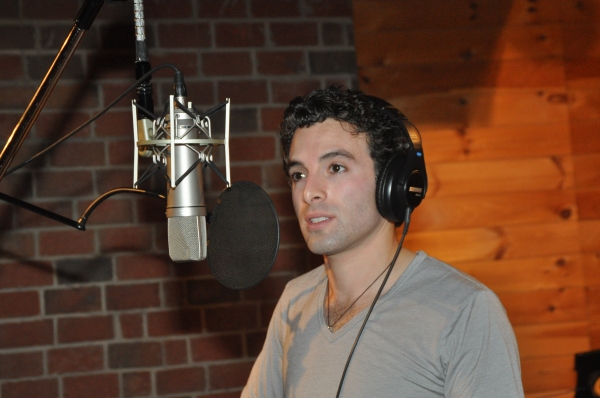 Exclusive Photo Coverage: BEAUTIFUL Cast Gives Carols For A Cure a Carole King Twist  Image