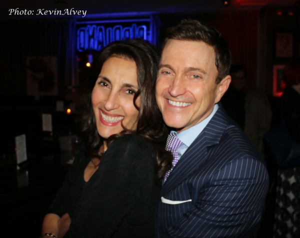 Photo Flash: Sally Mayes and Jeff Harnar Do a DOUBLE TAKE at Birdland Image