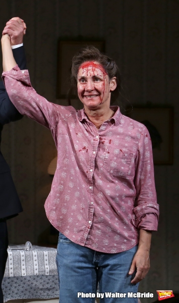 Photo Coverage: MISERY's Bruce Willis and Laurie Metcalf Take Opening Night Bows  Image