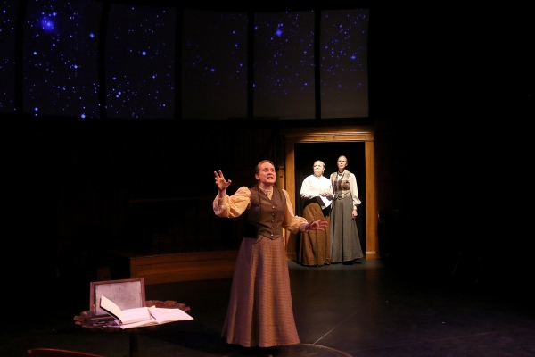 Foreground: Henrietta Leavitt (Shannon Emerick); Background: Williamina Fleming (Clai Photo