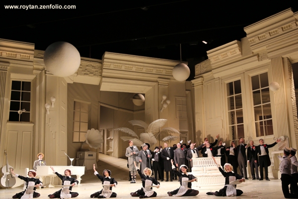 Photo Coverage: First Look at English National Opera's THE MIKADO Image