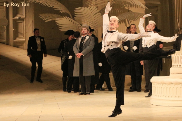 Photo Coverage: First Look at English National Opera's THE MIKADO Image