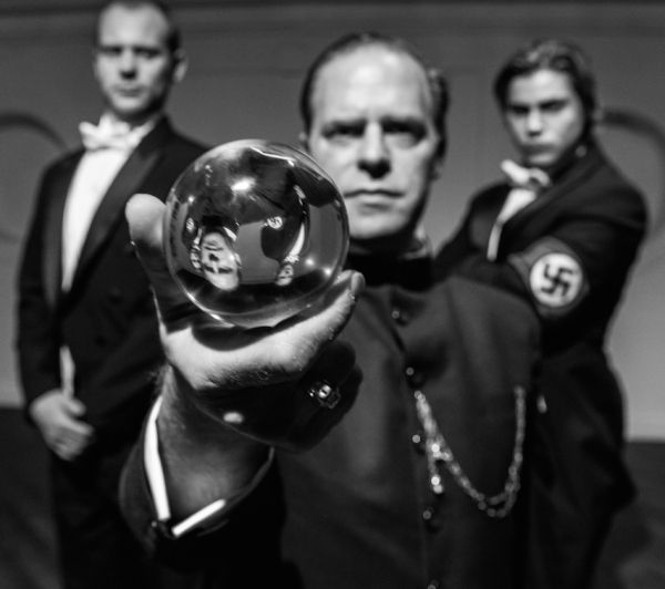 Photo Flash: PALACE OF THE OCCULT Opens in Chicago Image