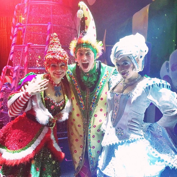 Photo Flash: Saturday Intermission Pics, 11/21 Part 2- IF/THEN Tour, CIRQUE DREAMS HOLIDAZE, and More! Image