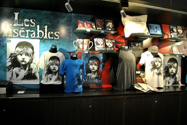 Photo Coverage: Australian Production of LES MISERABLES Premieres in Brisbane; Show Runs Thru 1/17 Image