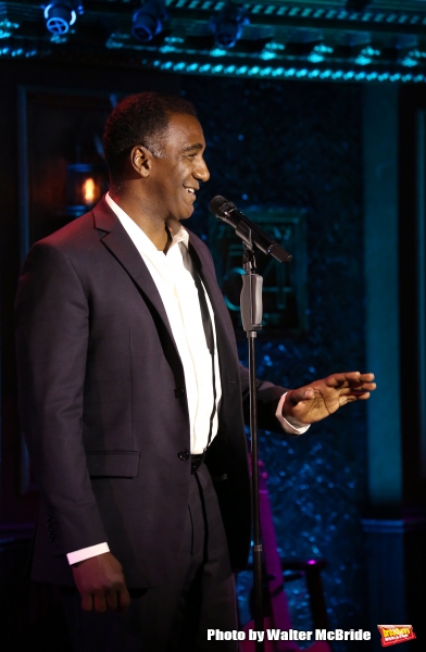 Photo Coverage: Norm Lewis Previews SWINGIN' CHRISTMAS at Feinstein's/54 Below 