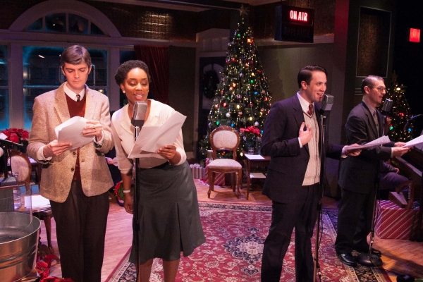 Photo Flash: First Look at American Blues Theater's IT'S A WONDERFUL LIFE: LIVE IN CHICAGO! 