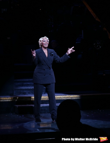 Photo Coverage: NeNe Leakes Takes Her First Bows as the Mistress of Murderers Row in CHICAGO!  Image