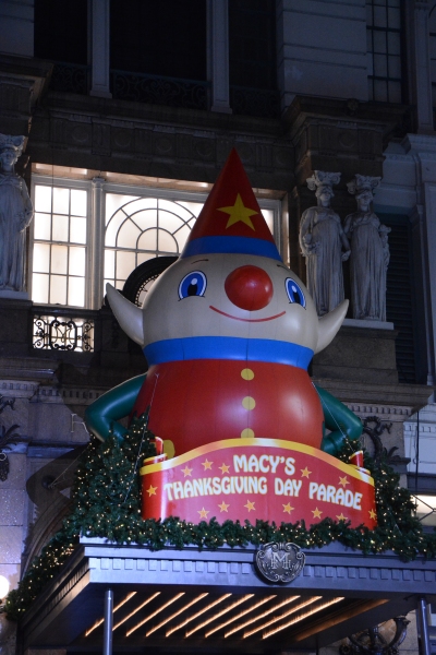 Photo Coverage: Casts of FIDDLER, ON YOUR FEET, THE KING AND I Rehearse for the Macy's Thanksgiving Day Parade! Image