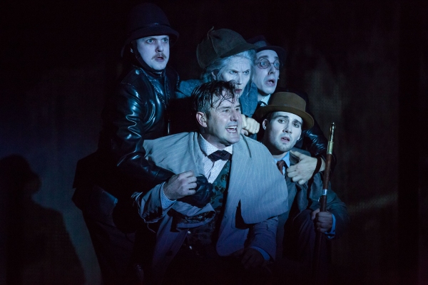 Photo Flash: First Look at SHERLOCK HOLMES in Chicago, Starring David Arquette Image