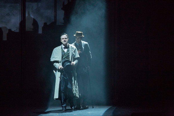 Photo Flash: First Look at SHERLOCK HOLMES in Chicago, Starring David Arquette Image